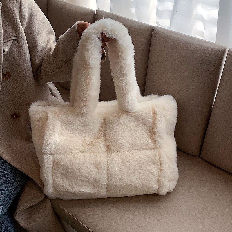 Dante Cozy Plush Handbag | Chic Winter Accessory for Women