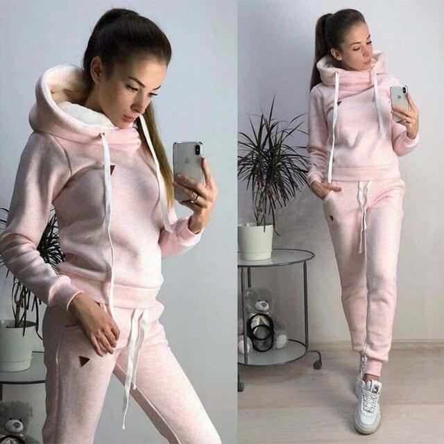 DROOM - Comfortable, Cozy, and Chic Athletic Jogging Set