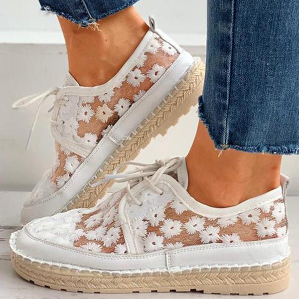 Embroidered Liz Sneakers